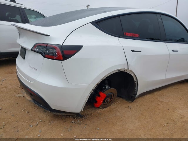 2022 TESLA MODEL Y 7SAYGDEF7NF452574 Photo 5