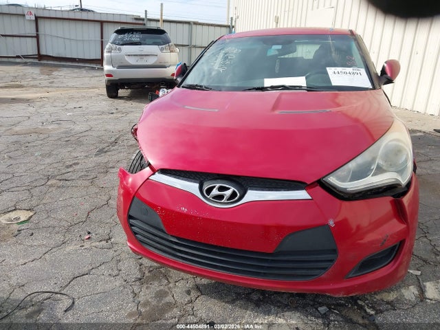 Aukcja sprzedaży 2013 Hyundai Veloster Base W/black, vin: KMHTC6AD6DU179700, numer aukcji: 44504891