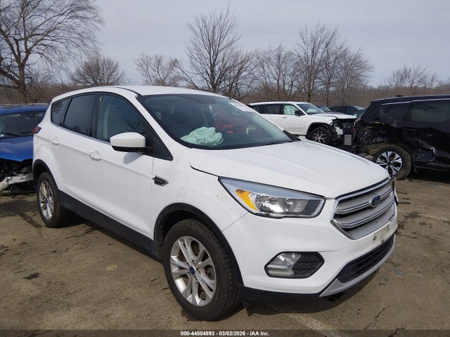 2019 FORD ESCAPE 1FMCU9GD5KUB38400