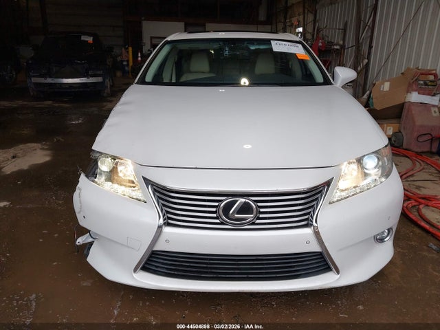 2014 Lexus Es 350 მანქანა იყიდება აუქციონზე, vin: JTHBK1GG4E2143832, აუქციონის ნომერი: 44504898