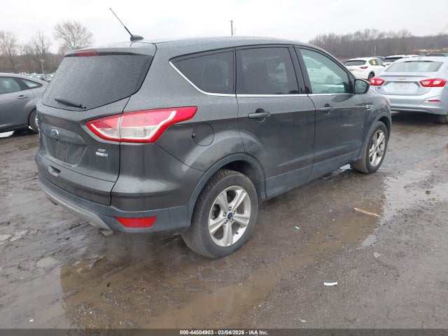 44504903 :رقم المزاد ، 1FMCU9GX1GUB42171 vin ، 2016 Ford Escape Se مزاد بيع