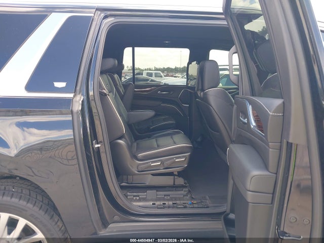 Продажа на аукционе авто 2021 Cadillac Escalade Esv 2wd Premium Luxury, vin: 1GYS3KKL8MR398217, номер лота: 44504947