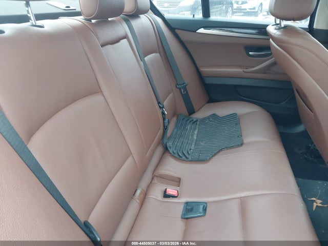 2015 Bmw 528i Xdrive მანქანა იყიდება აუქციონზე, vin: WBA5A7C55FD627455, აუქციონის ნომერი: 44505037