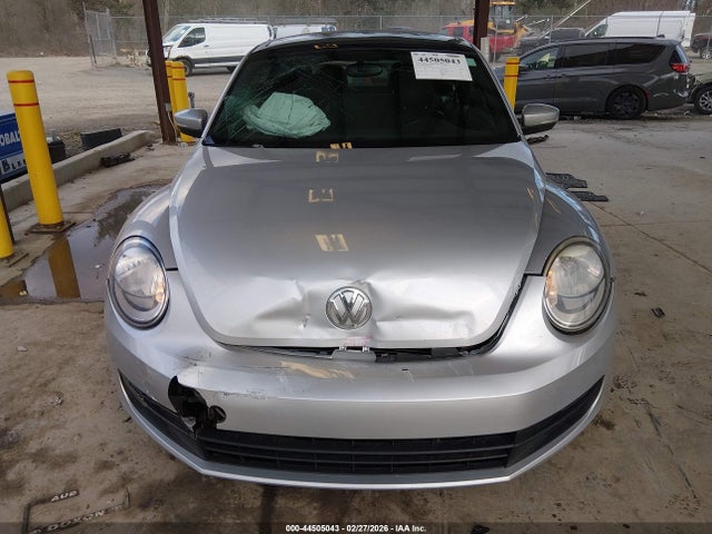 3VWJ07AT3FM638266 Volkswagen Beetle 1.8t