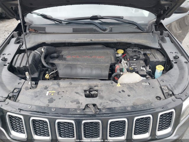 Jeep Compass Latitude 4x4 2018 3C4NJDBB3JT375992 Image 10