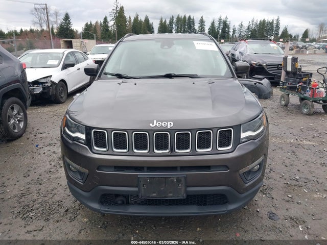 Jeep Compass Latitude 4x4 2018 3C4NJDBB3JT375992 Image 13