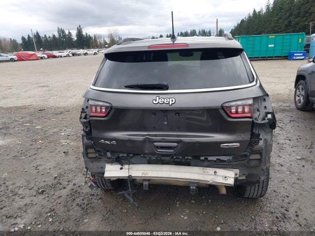 Jeep Compass Latitude 4x4 2018 3C4NJDBB3JT375992 Image 17