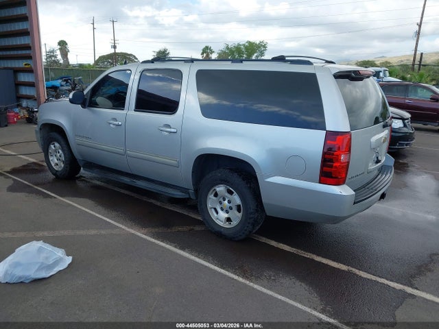 44505053 :رقم المزاد ، 1GNSCHE01BR299334 vin ، 2011 Chevrolet Suburban 1500 Ls مزاد بيع