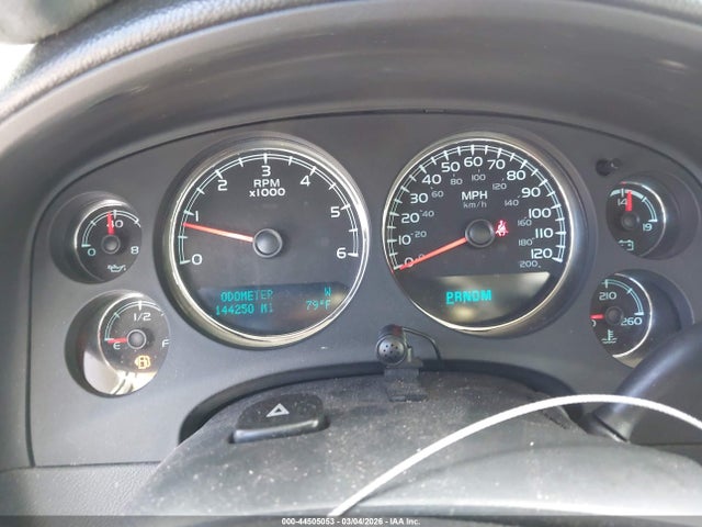 44505053 :رقم المزاد ، 1GNSCHE01BR299334 vin ، 2011 Chevrolet Suburban 1500 Ls مزاد بيع