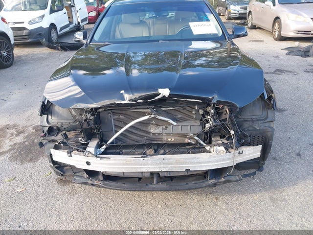 44505066 :رقم المزاد ، WBAXG5C54DDY35058 vin ، 2013 Bmw 528i مزاد بيع
