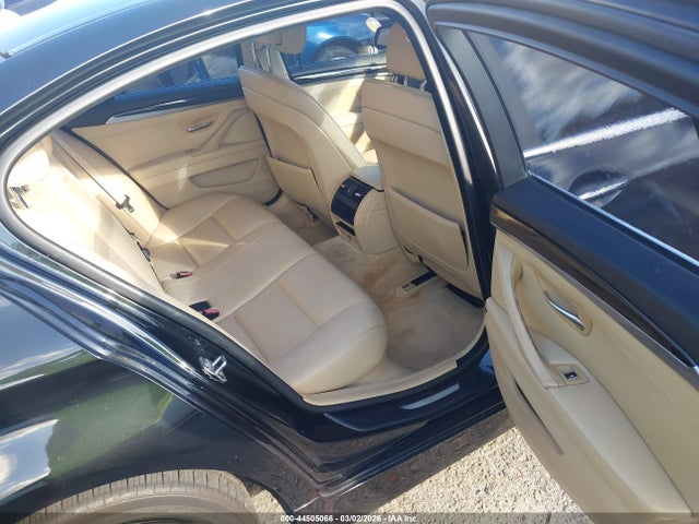 44505066 :رقم المزاد ، WBAXG5C54DDY35058 vin ، 2013 Bmw 528i مزاد بيع