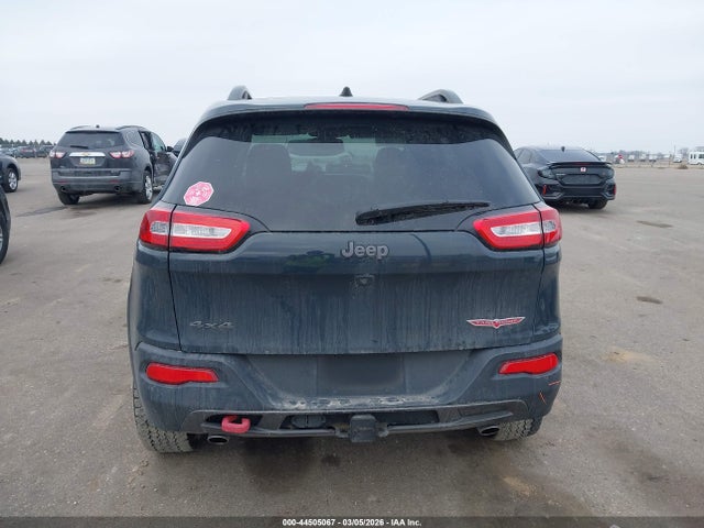 1C4PJMBX9JD594983 Jeep Cherokee Trailhawk