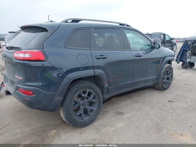 1C4PJMBX9JD594983 Jeep Cherokee Trailhawk