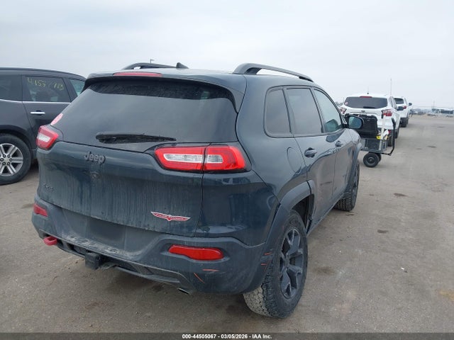1C4PJMBX9JD594983 Jeep Cherokee Trailhawk