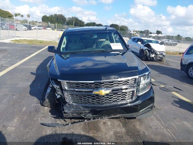 2019 Chevrolet Suburban Lt მანქანა იყიდება აუქციონზე, vin: 1GNSCHKC5KR109923, აუქციონის ნომერი: 44505068