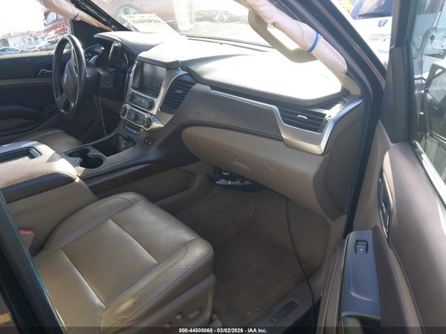 2019 Chevrolet Suburban Lt მანქანა იყიდება აუქციონზე, vin: 1GNSCHKC5KR109923, აუქციონის ნომერი: 44505068