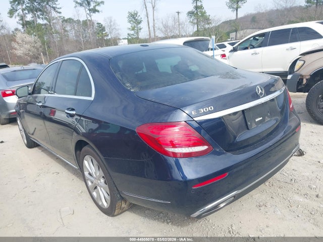 44505070 :رقم المزاد ، WDDZF4JBXHA099984 vin ، 2017 Mercedes-benz E 300 مزاد بيع