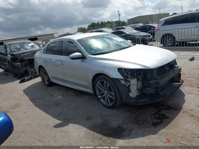Продажа на аукционе авто 2016 Volkswagen Passat 1.8t R-line, vin: 1VWAS7A33GC045133, номер лота: 44505071