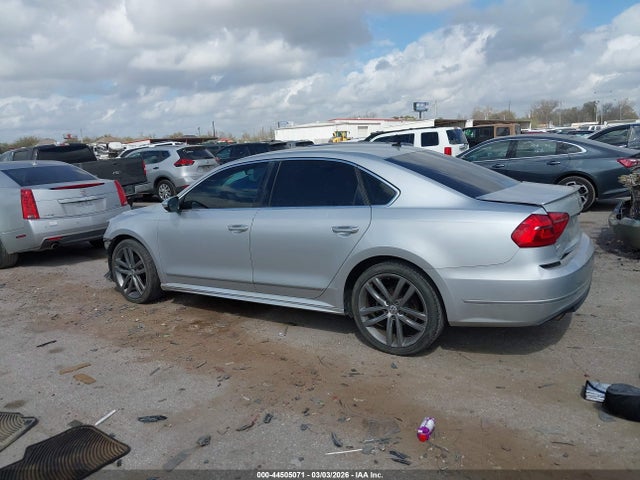 Продажа на аукционе авто 2016 Volkswagen Passat 1.8t R-line, vin: 1VWAS7A33GC045133, номер лота: 44505071