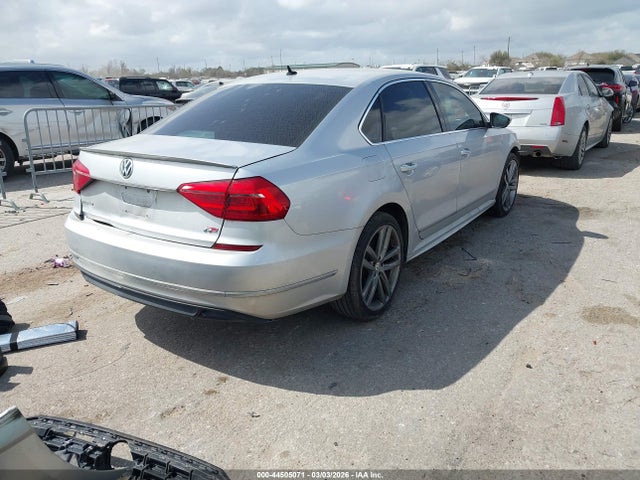 Продажа на аукционе авто 2016 Volkswagen Passat 1.8t R-line, vin: 1VWAS7A33GC045133, номер лота: 44505071