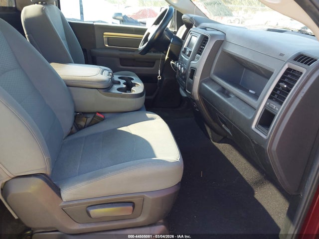 Продажа на аукционе авто 2017 Ram 1500 Tradesman  4x2 6'4 Box, vin: 3C6JR6AGXHG706903, номер лота: 44505081