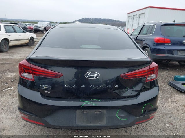 Продажа на аукционе авто 2019 Hyundai Elantra Se, vin: 5NPD74LF4KH413694, номер лота: 44505098