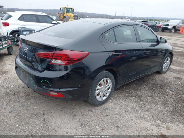 Продажа на аукционе авто 2019 Hyundai Elantra Se, vin: 5NPD74LF4KH413694, номер лота: 44505098