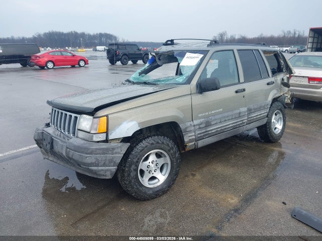 1998 Jeep Grand Cherokee Laredo მანქანა იყიდება აუქციონზე, vin: 1J4GZ58S6WC371026, აუქციონის ნომერი: 44505099