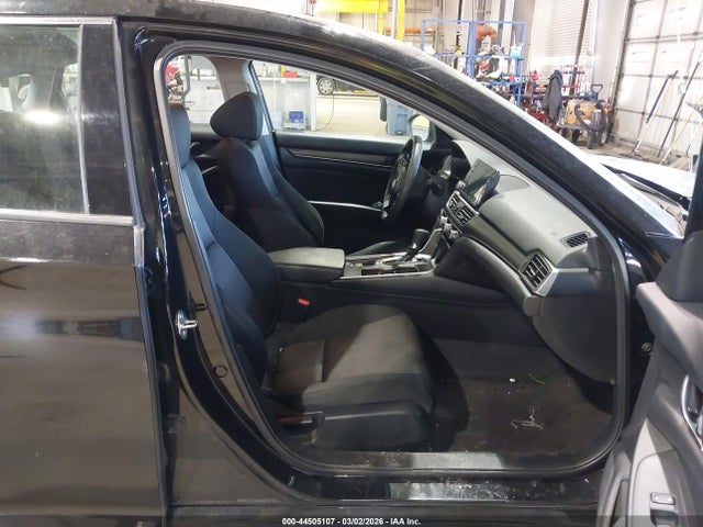 1HGCV1F13JA141999 Honda ACCORD LX