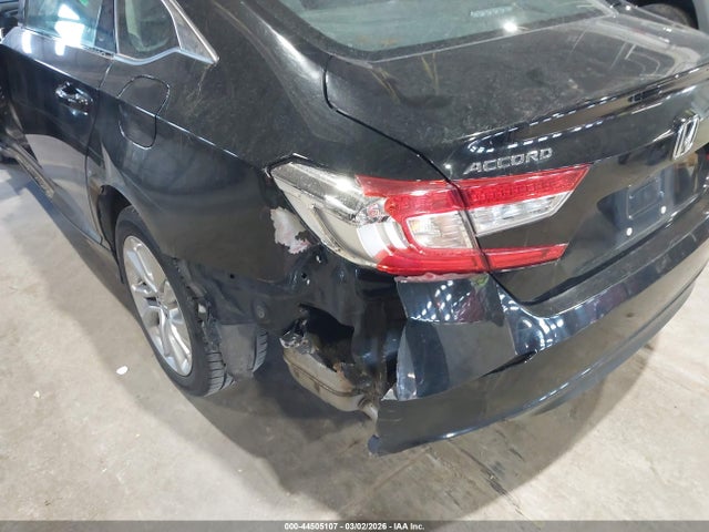 1HGCV1F13JA141999 Honda ACCORD LX