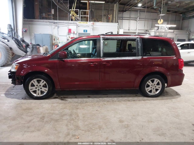 2C4RDGCG7JR242305 Dodge Grand Caravan Sxt