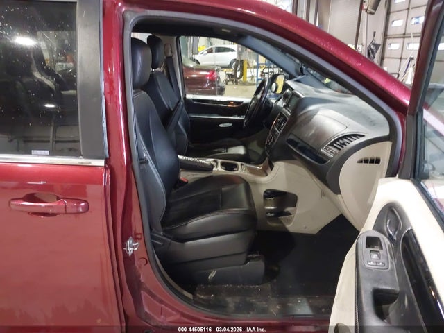2C4RDGCG7JR242305 Dodge Grand Caravan Sxt