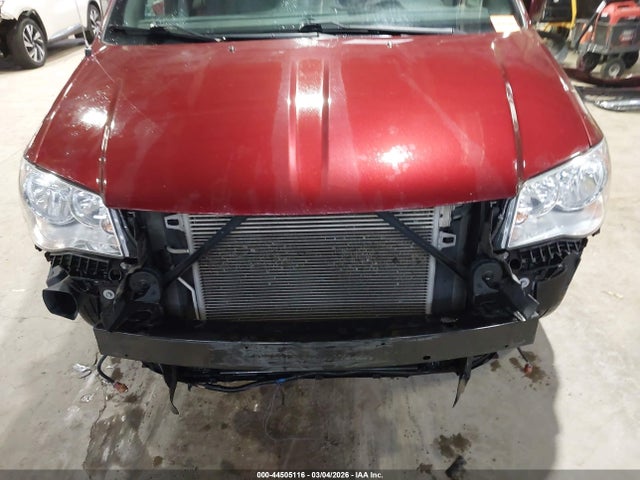 2C4RDGCG7JR242305 Dodge Grand Caravan Sxt