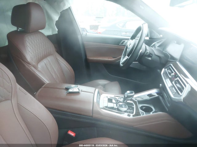 2020 BMW X6 5UXCY8C05L9C96084 Photo 4