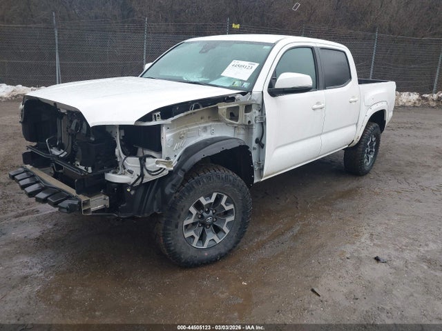 5TFCZ5AN2KX169764 Toyota Tacoma Trd Off Road