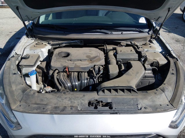 5NPE24AF9KH782458 Hyundai SONATA SE