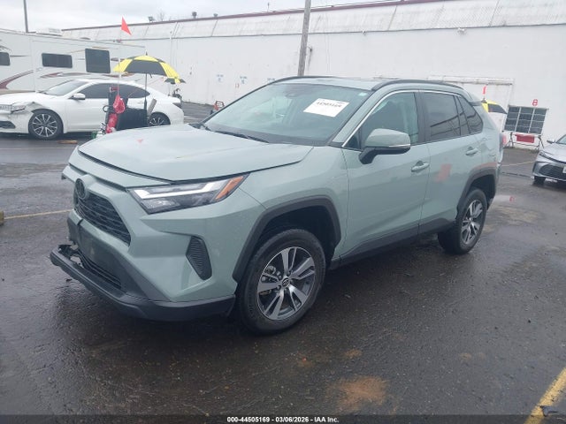 2T3P1RFVXNW297011 Toyota Rav4 Xle