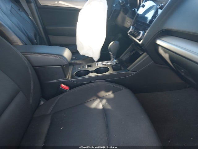 2019 Subaru Legacy 2.5i Premium მანქანა იყიდება აუქციონზე, vin: 4S3BNAF6XK3015960, აუქციონის ნომერი: 44505194