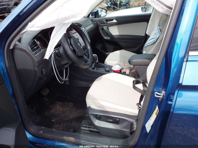 2019 VOLKSWAGEN TIGUAN 3VV2B7AXXKM029482 Photo 4