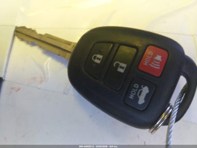 5YFBURHEXFP212761 Toyota Corolla Le Plus