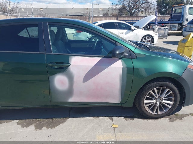 5YFBURHEXFP212761 Toyota Corolla Le Plus