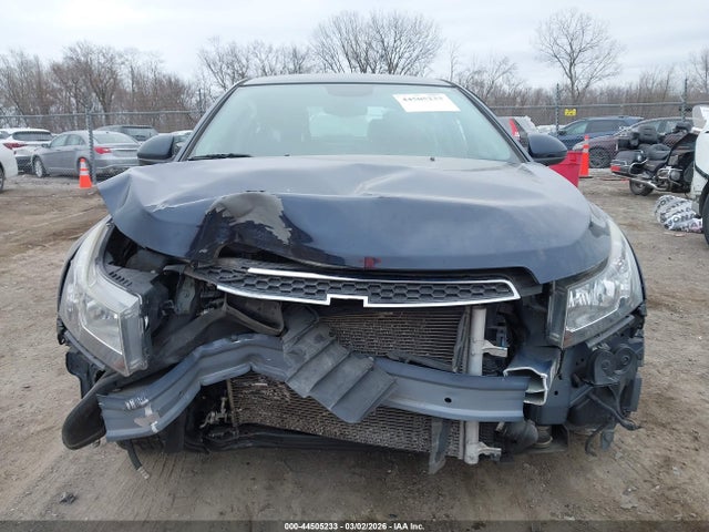 1G1PC5SB1E7363299 Chevrolet Cruze 1lt Auto