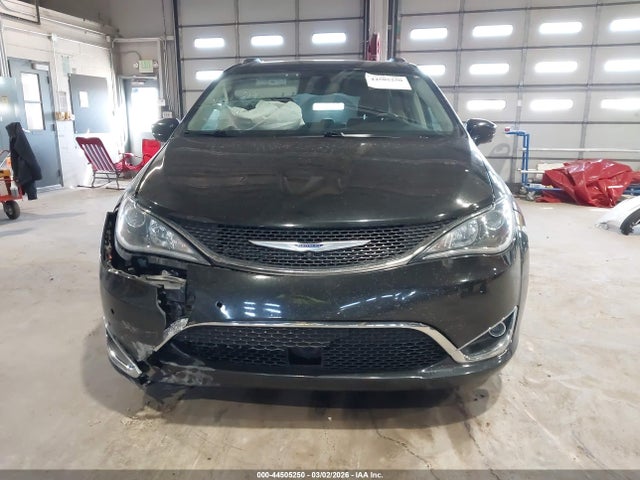 Продажа на аукционе авто 2020 Chrysler Pacifica Touring L Plus, vin: 2C4RC1EG1LR238346, номер лота: 44505250