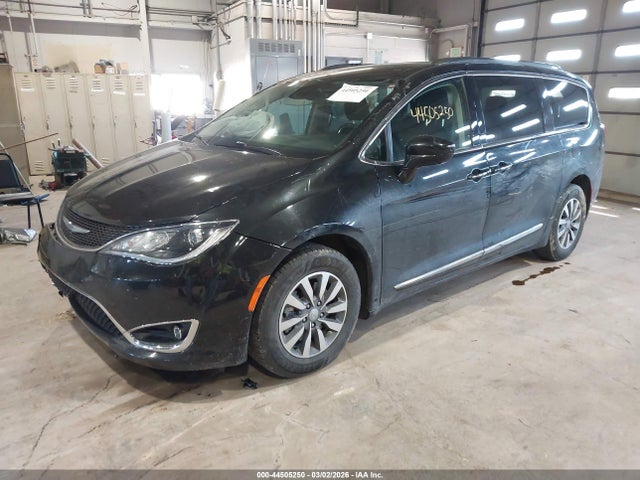 Продажа на аукционе авто 2020 Chrysler Pacifica Touring L Plus, vin: 2C4RC1EG1LR238346, номер лота: 44505250