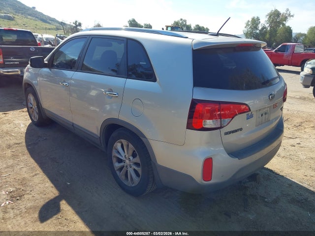 5XYKU4A74EG527573 KIA Sorento Ex V6