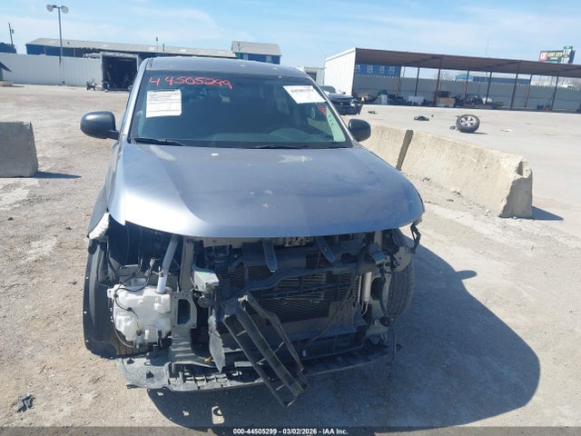 Продаж на аукціоні авто 2019 Mitsubishi Outlander Es, vin: JA4AD2A3XKZ007589, номер лоту: 44505299