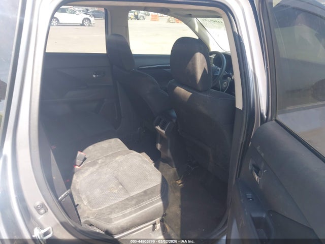 Продаж на аукціоні авто 2019 Mitsubishi Outlander Es, vin: JA4AD2A3XKZ007589, номер лоту: 44505299