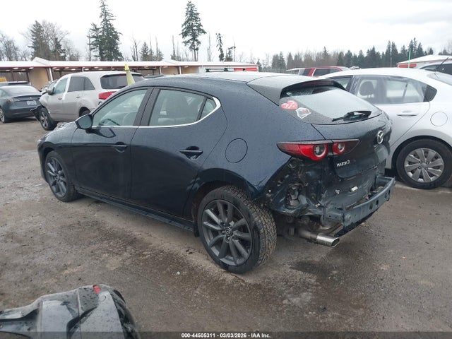 JM1BPAKLXN1518152 Mazda Mazda3 Select