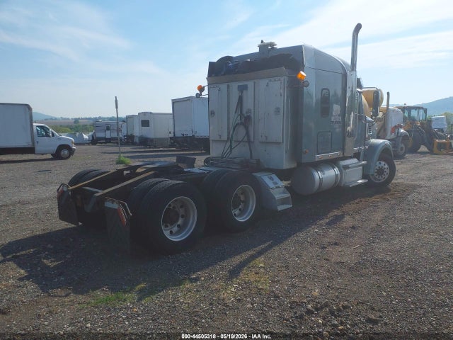 Продажа на аукционе авто 2018 Freightliner Sd122, vin: 3AKJGNDR2JDJM1658, номер лота: 44505318