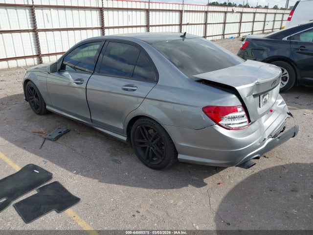 2014 Mercedes-benz C 250 Sport მანქანა იყიდება აუქციონზე, vin: WDDGF4HB1ER305445, აუქციონის ნომერი: 44505375